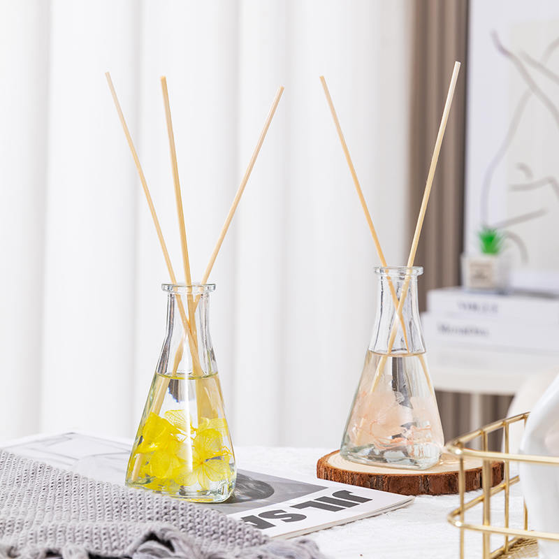 Bouteille triangulaire de fleurs séchées de vigne, diffuseur de roseaux d'aromathérapie d'intérieur sans feu