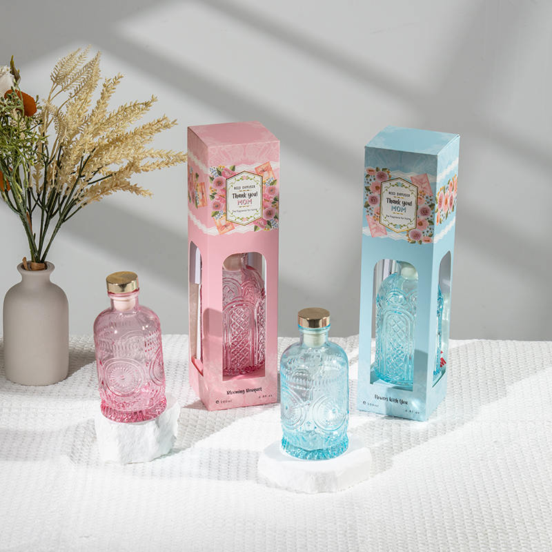 Diffuseur de roseaux en bouteille en verre élégant pour la fête des mères - fabricant de parfum d'intérieur