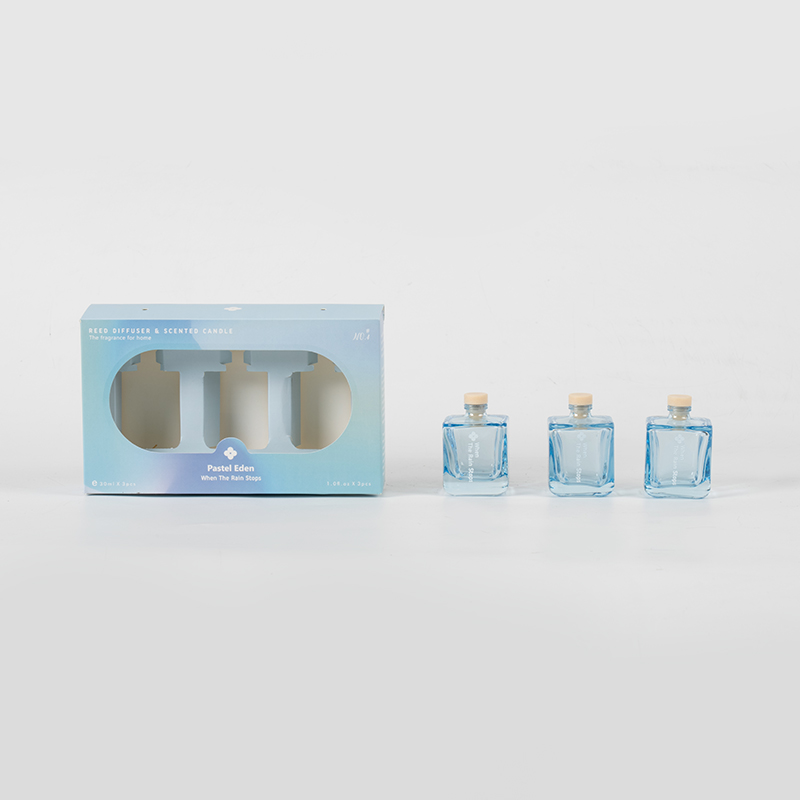 Ensemble de diffuseur de roseaux en bouteille carrée 3 pièces-ensemble d'arômes 3 pièces