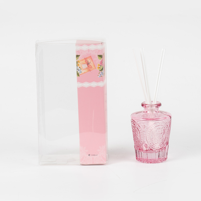 Diffuseur de roseaux en bouteille en verre élégant pour la fête des mères - vendeur de parfum d'intérieur