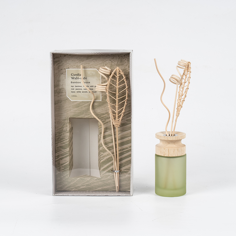 Diffuseur à roseaux haut de gamme en flacon de verre cylindrique avec vendeur de diffuseur d'arôme en bâton en bois